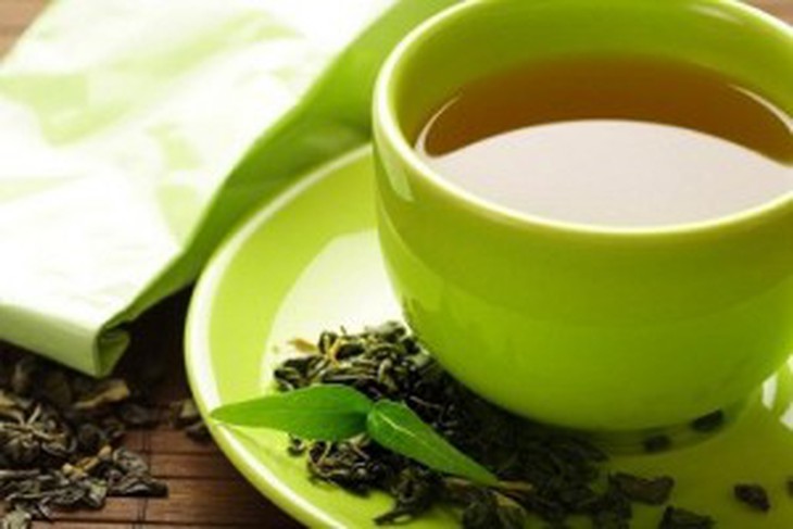 trà xanh dưỡng tóc