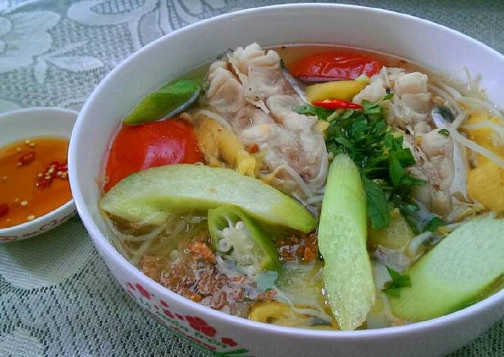 Canh chua cá bông lau