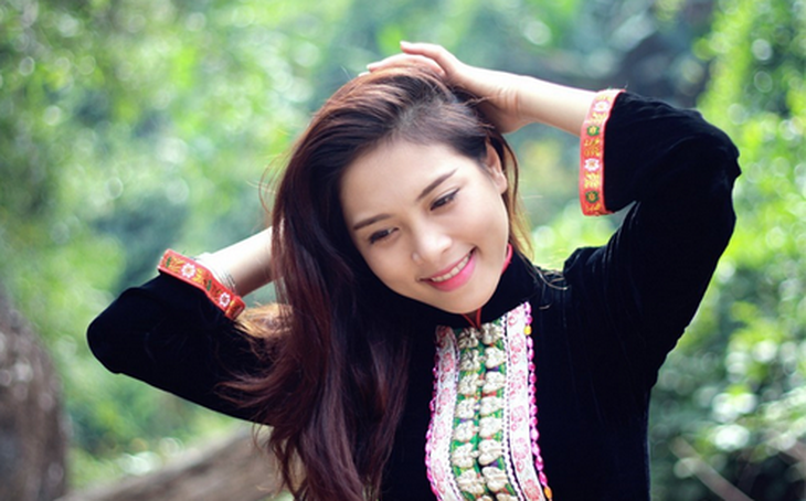 nụ cười sơn nữ.