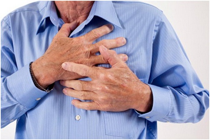 Nồng độ insulin cao làm tăng lượng cholesterol xấu, tăng nguy cơ nhồi máu và đột quỵ.