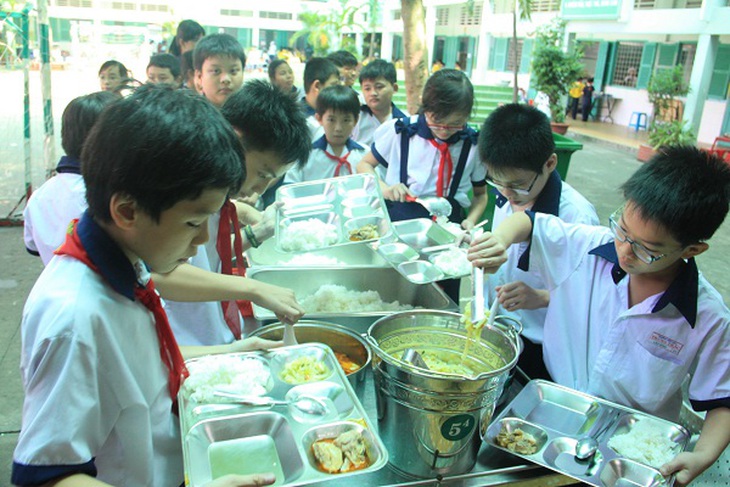 Thực đơn chuẩn cho học sinh bán trú giúp cân bằng dinh dưỡng, tốt cho sức khỏe các em.