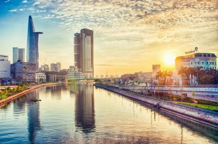 TP. Hồ Chí Minh hướng đến chân trời mới. Ảnh: Nguyễn Luận
