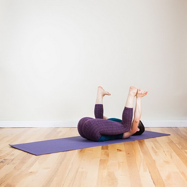 yoga chữa đau đầu - tư thế 5
