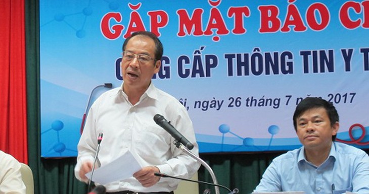 PGS.TS. Trần Đắc Phu - Cục trưởng Cục Y tế Dự phòng Bộ Y tế phát biểu tại buổi gặp mặt báo chí đẩy mạnh truyền thông về bệnh sốt xuất huyết. Ảnh: Nam Phương