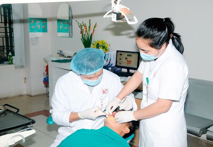 Khám răng định kỳ giúp phát hiện sớm viêm nhiễm vùng hàm mặt.