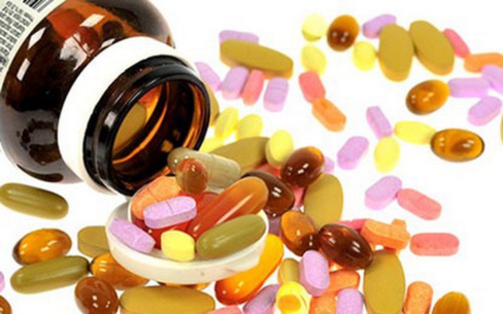 Với người bình thường, ăn uống cân đối thì không cần dùng vitamin tổng hợp.