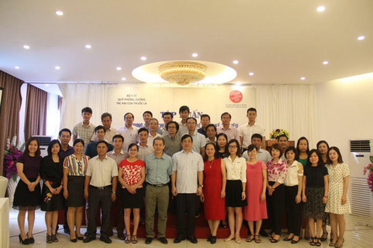Giảng viên và học viên đại diện 23 tỉnh, thành phố tham dự chương trình tập huấn.