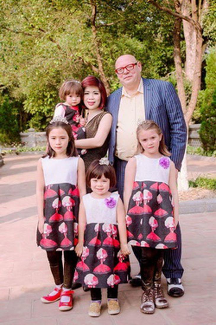 Cả gia đình của Jean và Minh Thu.