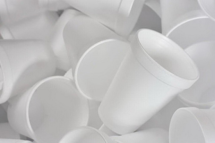 Cốc xốp chứa styrene là một chất gây ung thư đã được biết đến rộng rãi.