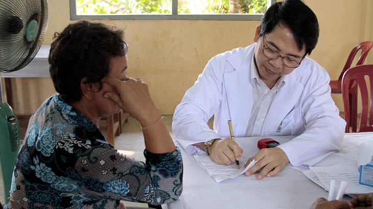 Cần tin tưởng và dùng thuốc theo chỉ dẫn của bác sĩ.