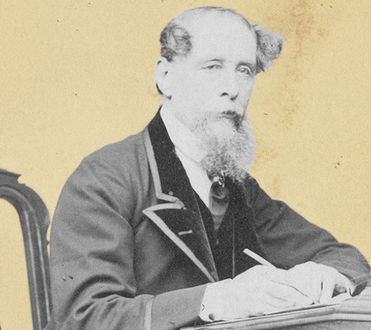 Văn hào Charles Dickens.