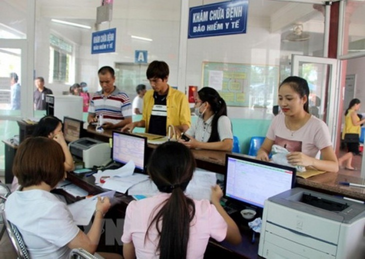 Người dân cần tích cực tham gia BHYT để được đảm bảo về tài chính khi không may ốm đau.