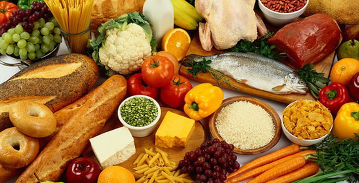 Ăn uống đa dạng các loại thực phẩm là cách bổ sung vitamin tốt nhất cho cơ thể.
