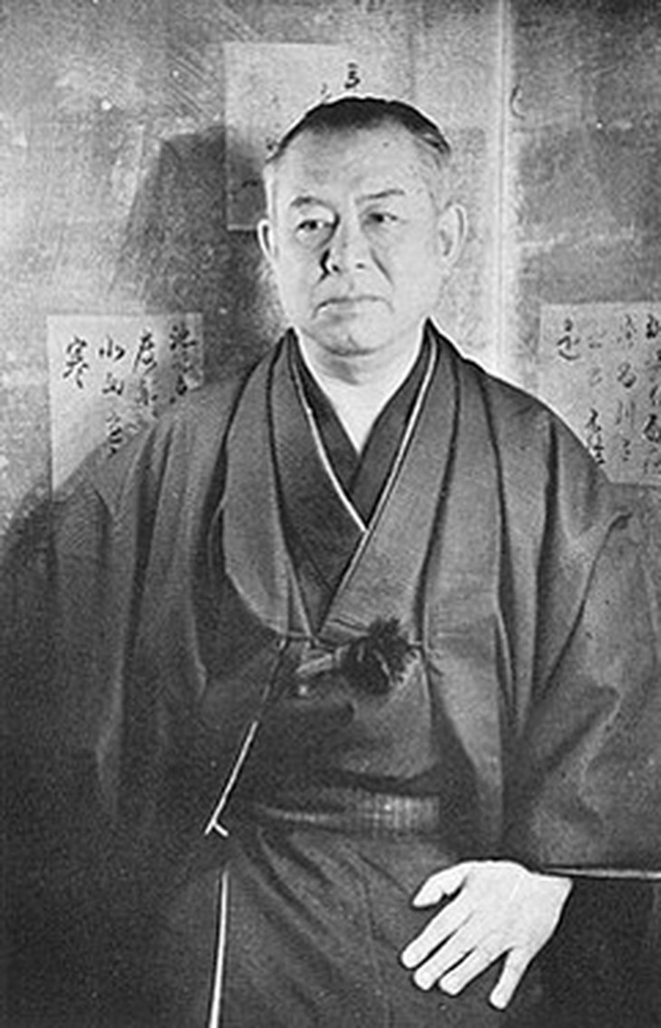 Tác giả Junichiro Tanizaki.