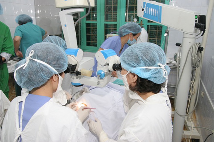 Chăm sóc sức khỏe cho người dân. Ảnh: TM