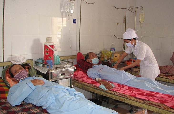 Tuổi càng cao thì tỷ lệ bệnh mắc bệnh lao phổi  càng lớn.