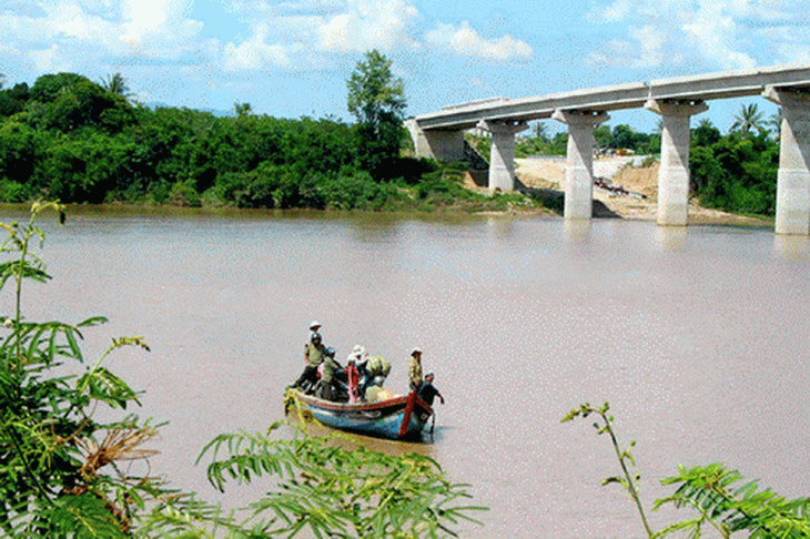 Một góc sông Ba.