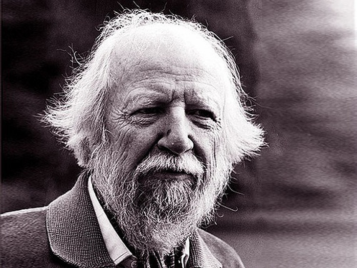 William Golding tác giả Nobel Văn học 1983 từng là giáo viên Triết học và Văn học Anh.