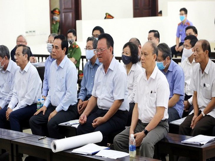 Các bị cáo tại phiên phúc thẩm.