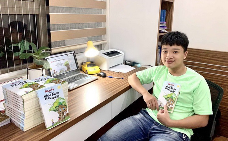Nguyễn Khang Thịnh và Nhật ký của nhóc Alvin siêu quậy.   Ảnh: Bích Lan