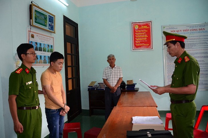 Một đối tượng có hành vi lừa đảo qua mạng xã hội bị Công an TP Đà Nẵng bắt giữ.
