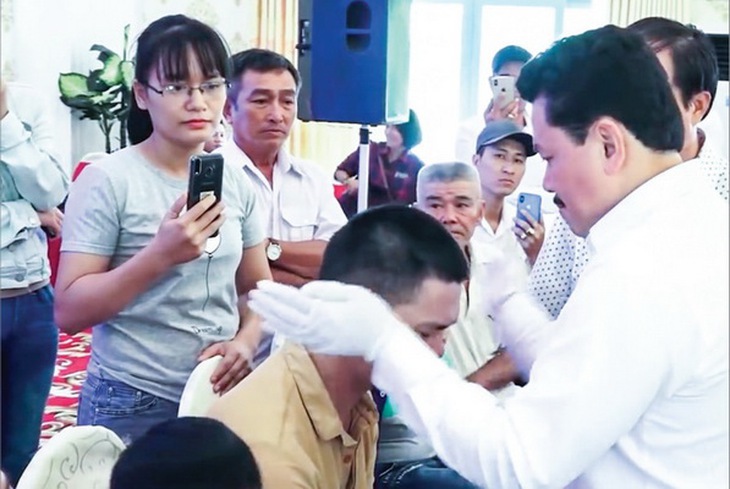 Kiểu chữa bệnh của ông Yên không mang lại hiệu quả.