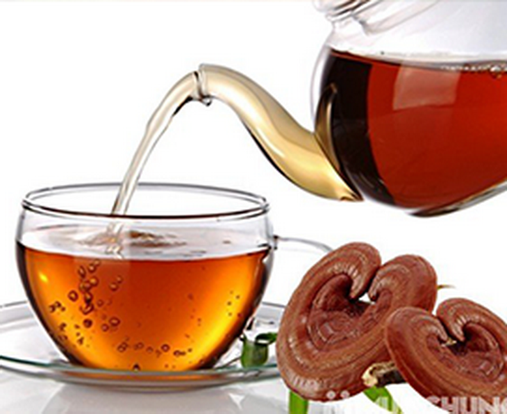 Trà linh chi có công dụng ôn bổ trong mùa hạ .  