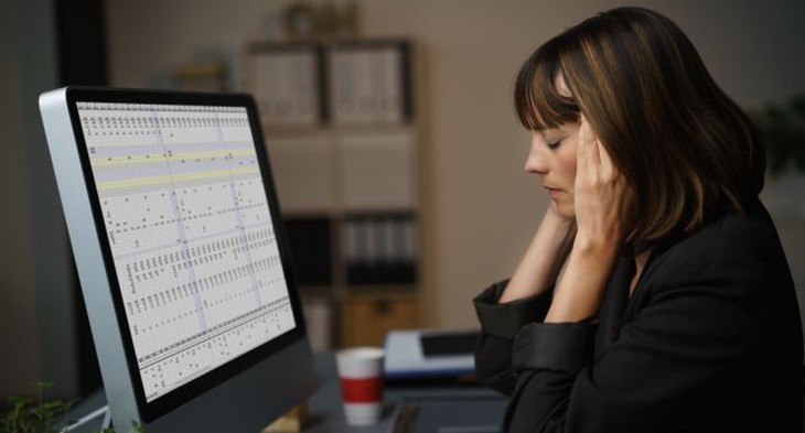 Stress gây ra mụn trứng cá