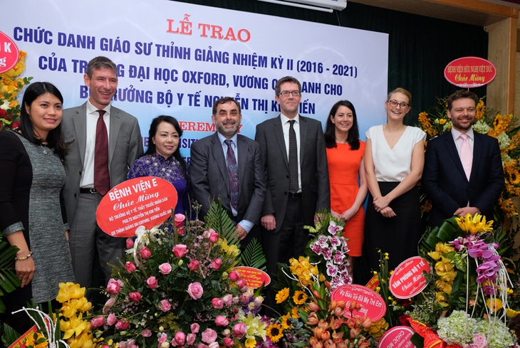 Lễ trao chức danh Giáo sư thỉnh giảng ĐH Oxford