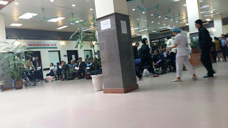Khám chữa bệnh theo yêu cầu