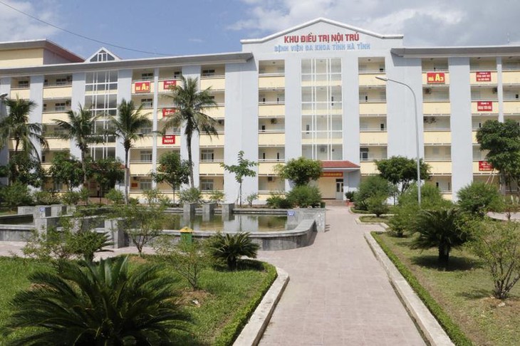 Không gian xanh trong bệnh viện: Lợi thế tuyến dưới, “nỗi niềm” tuyến đầu