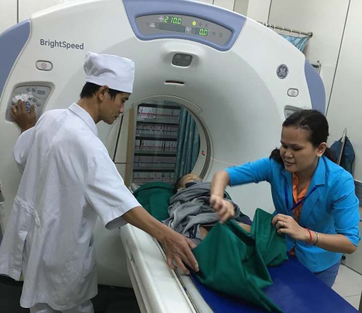 Đẫm nước mắt với cô bé 19 tuổi, hiến tạng mẹ cứu 4 người