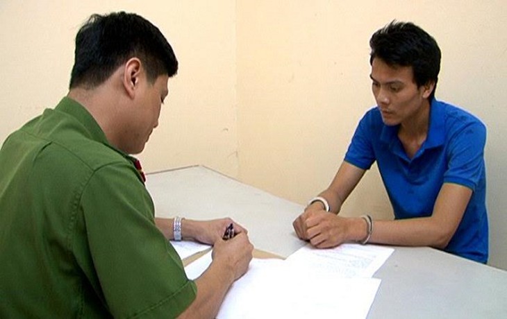 Bóc gỡ 2 đường dây làm giấy khám sức khỏe giả