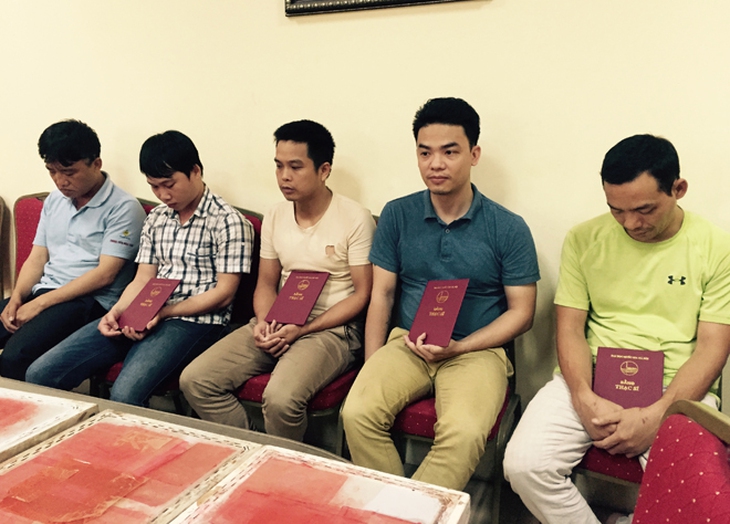 Triệt phá đường dây “khủng” làm bằng giả