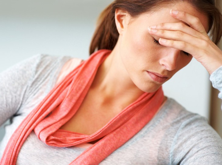 Thiếu vitamin cũng gây đau đầu