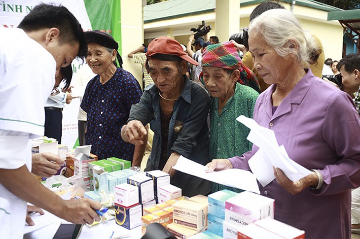 500 người dân xã Dân Chủ, huyện Hòa An, Cao Bằng được tư vấn sức khỏe, phát thuốc miễn phí