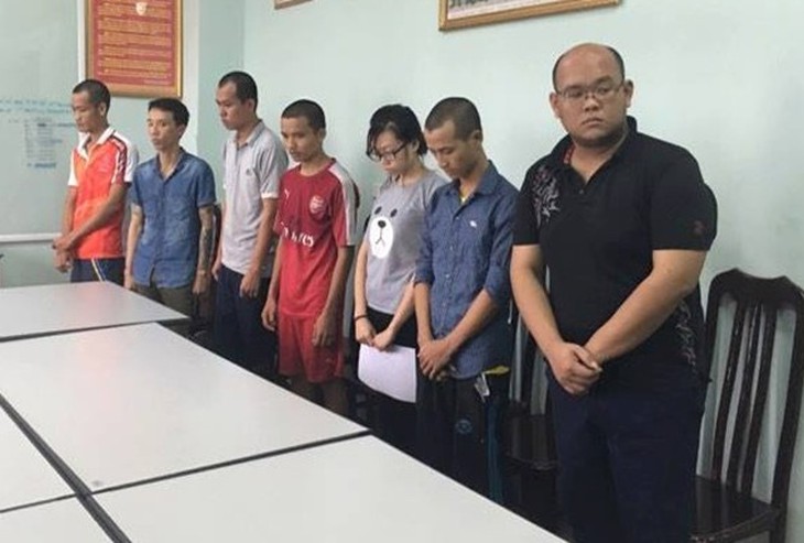 Triệt phá đường dây làm giả giấy tờ, cho vay tín chấp