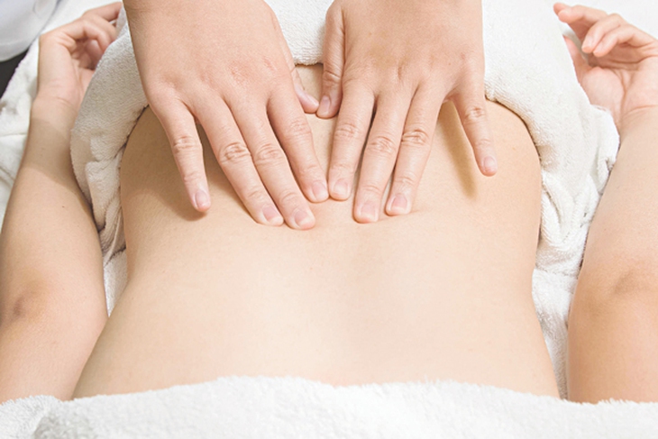 Điều trị và chăm sóc người thoát vị đĩa đệm cột sống thắt lưng