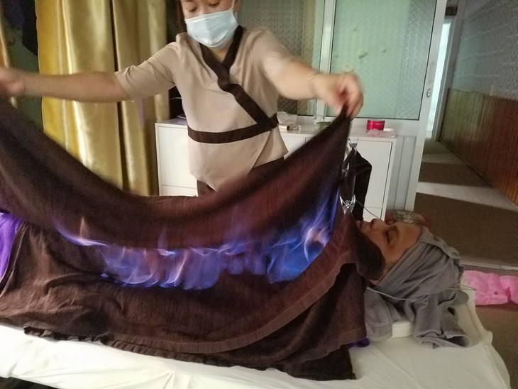 Trị nhiều bệnh bằng “hỏa trị liệu”