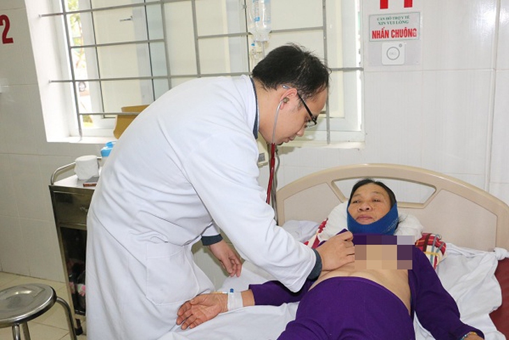 Hà Tĩnh: 6 người bị ngộ độc khí CO do đốt than sưởi ấm khi nằm ngủ