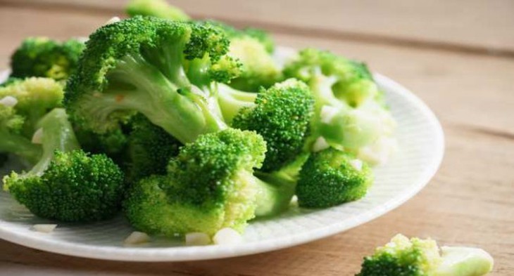 Súp lơ xanh có thể ngăn ngừa xơ cứng động mạch cổ ở phụ nữ cao tuổi