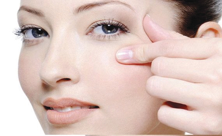 Cố giữ lại lớp áo vàng