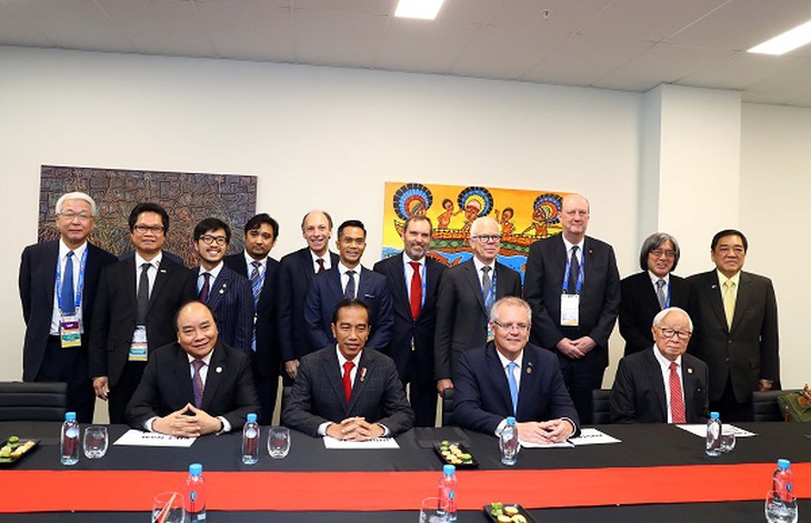 Thành công của ASEAN và APEC