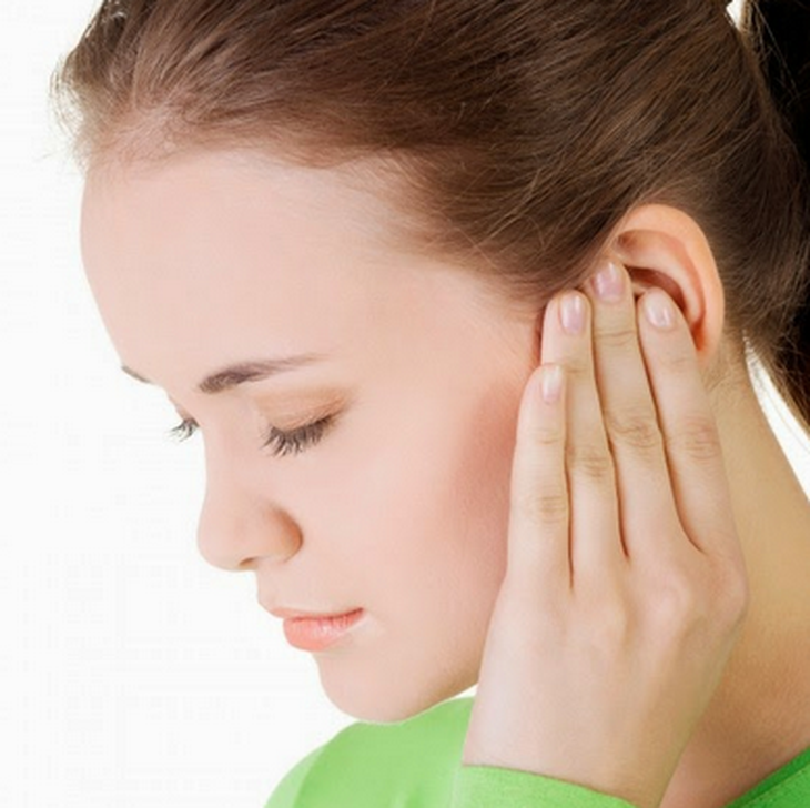 Tự nhiên bị ù tai, ù tai kéo dài, coi chừng mắc bệnh nguy hiểm!