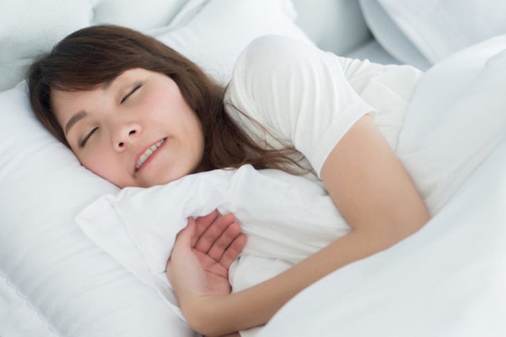 Nghiến răng khi ngủ 
