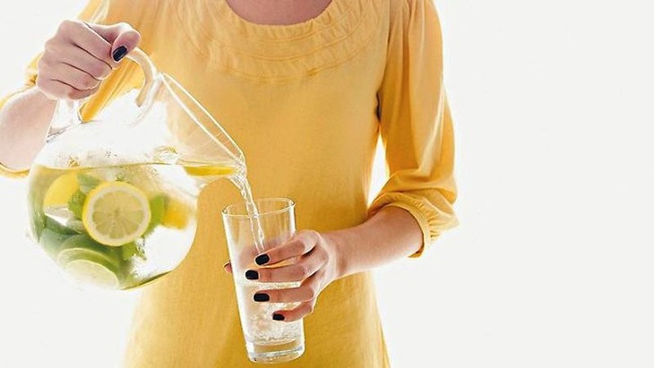 Nguyên nhân và xử trí khô miệng