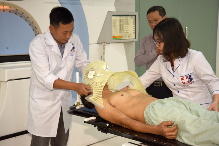 Giảm tải từ xa cho bệnh viện ung bướu tuyến trên
