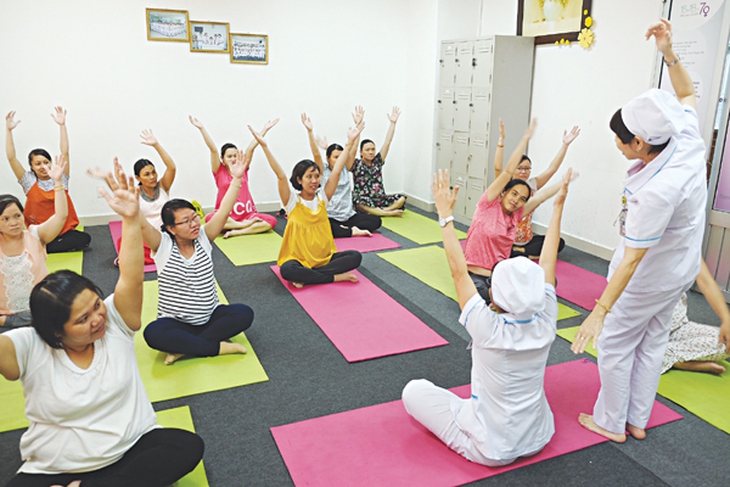 Yoga cho bà bầu