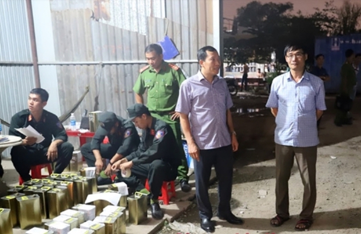 Triệt phá đường dây sản xuất, buôn bán xăng giả quy mô cực lớn