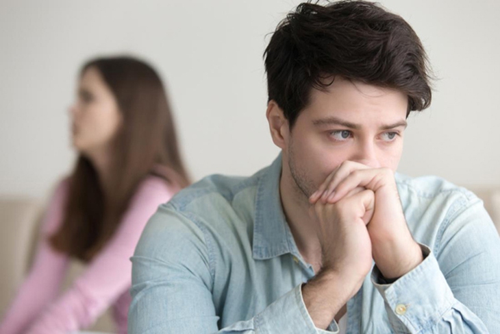 Không tinh trùng ở nam giới và các yếu tố liên quan